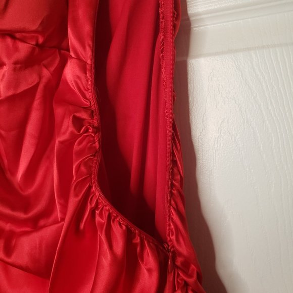Scarlet Prom Dress - Picture 5 of 12